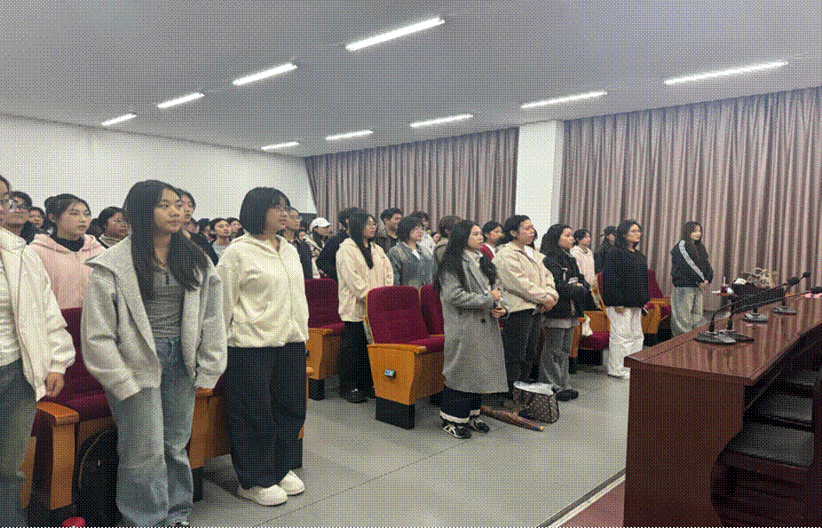 2025-11-04 20:06:42.003000